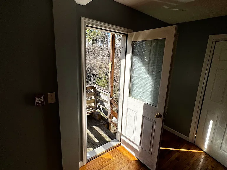 10 Shaker Rd #3 — Photo 19