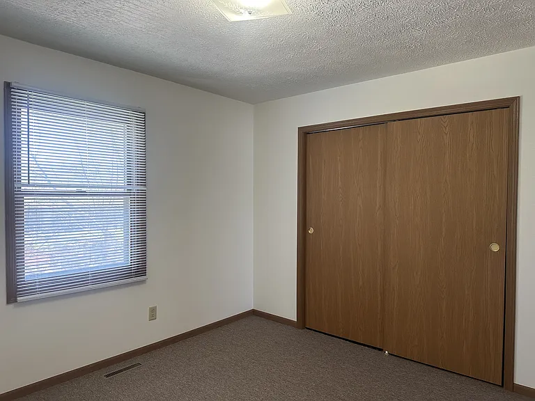 421 Adams St #3 — Photo 9