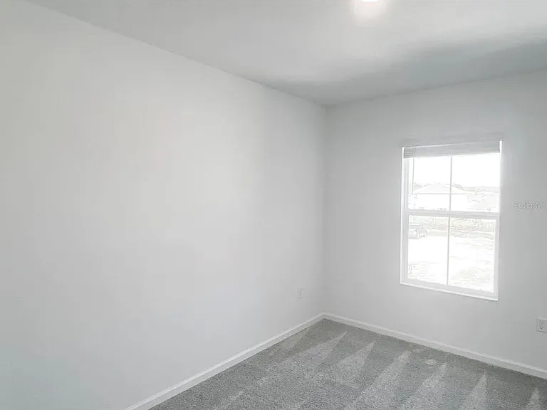 2562 Skyline Loop — Photo 20
