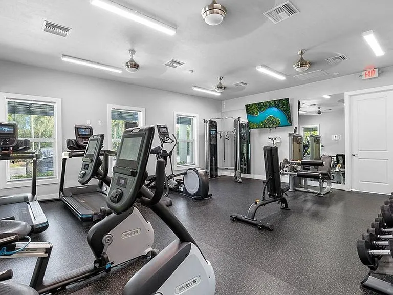6295 Wilshire Pines Cir #607 — Photo 26