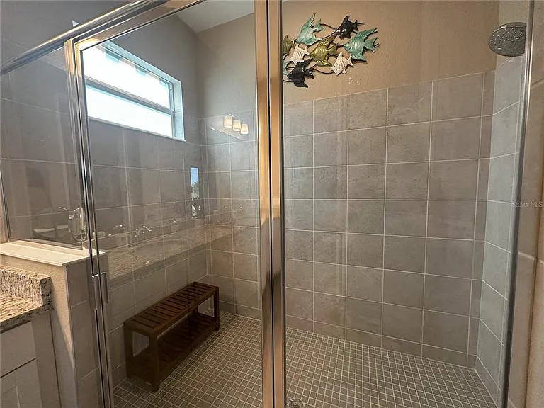 25115 Longmeadow Dr — Photo 18