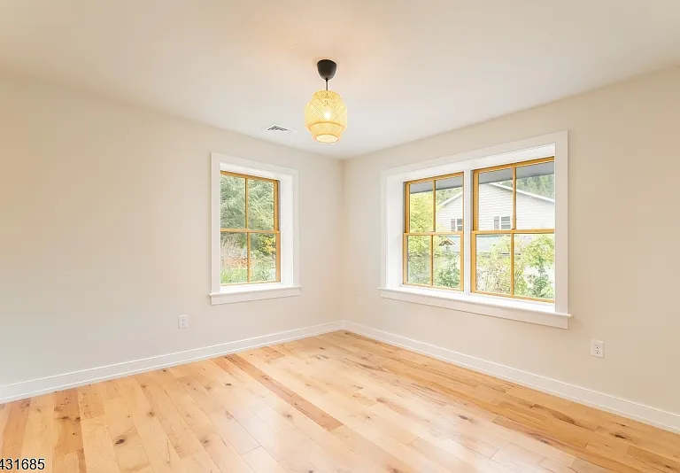 232 W Shore Dr — Photo 27