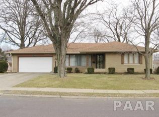 1710 Valle Vista Blvd, Pekin, IL