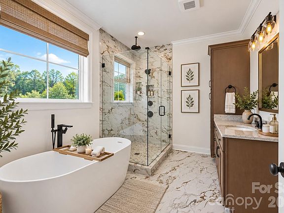 5th image of 153 Trinity Ct