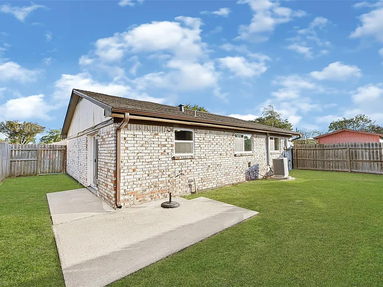 1803 Flamingo Dr — Photo 4