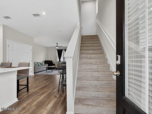 5th image of 91 Cordelle St