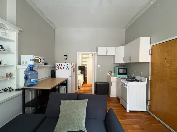 321 S 16th St APT 1F, Philadelphia, PA 19102
