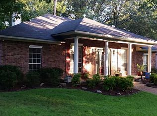 4036 Woodway Dr, Benton, LA 71006
