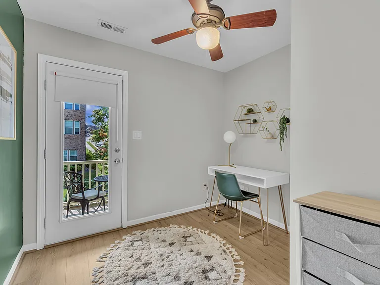 503 Village Loop Dr — Photo 29