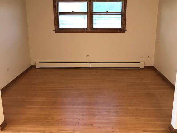 4th image of 2325 N 74th Ave APT 3