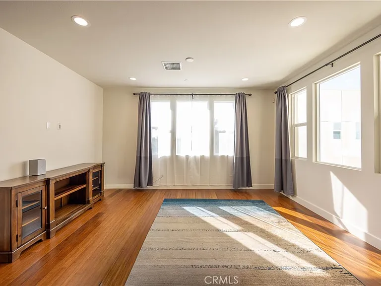 3613 Jackson Way — Photo 6