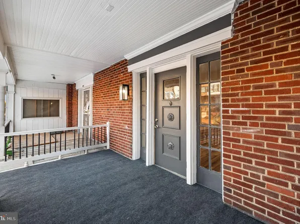 5762 Dunlap St, Philadelphia, PA 19131