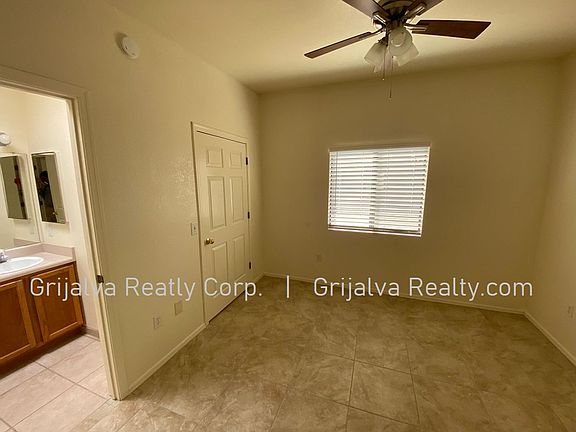 5th image of 4513 E Bellevue St Unit 9