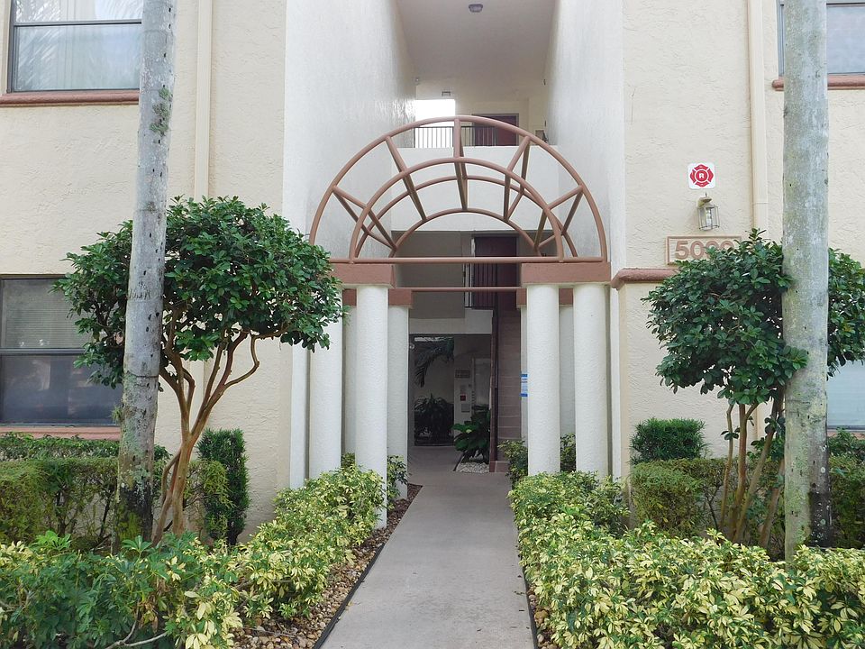 1st image of 5099 Splendido Ct APT A