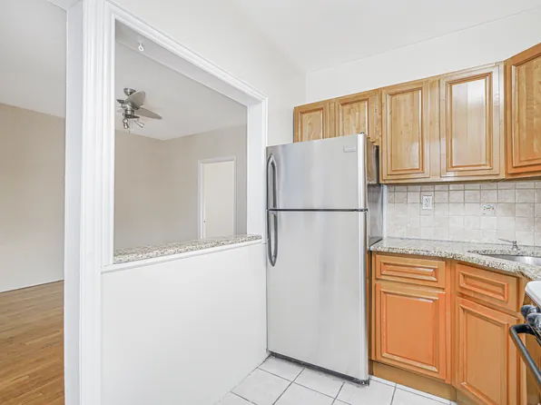 599 18th Street image 39 of 44