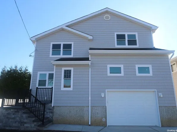 166 Carlton Court, Oceanside, NY 11572