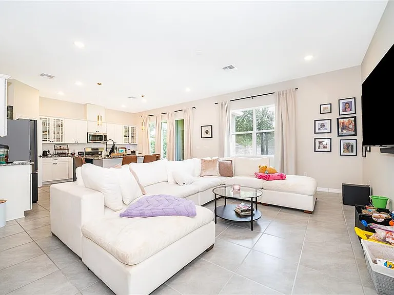 2229 Emerald Springs Dr — Photo 15