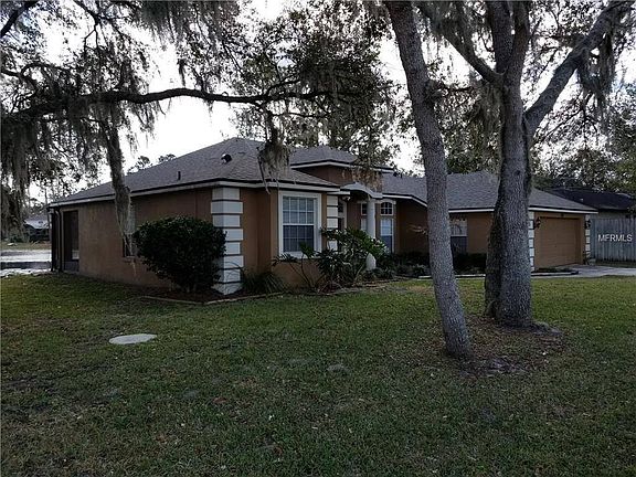 2nd image of 168 Lake Crescent Dr