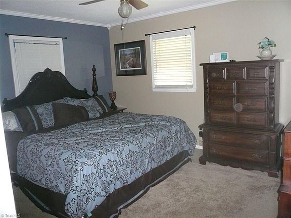 5th image of 298 Shadowood Dr
