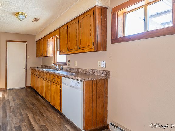5th image of 1444 West 2nd Street