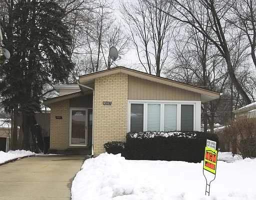 1st image of 9507 N Keeler Ave