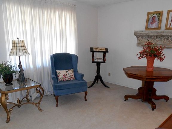 3rd image of 1822 Dove Creek Dr