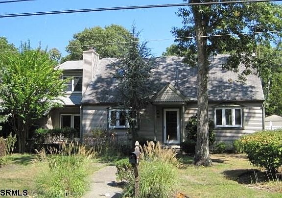 2nd image of 29 Elmwood Ave