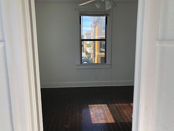 2nd image of 1204 1st St N APT 3