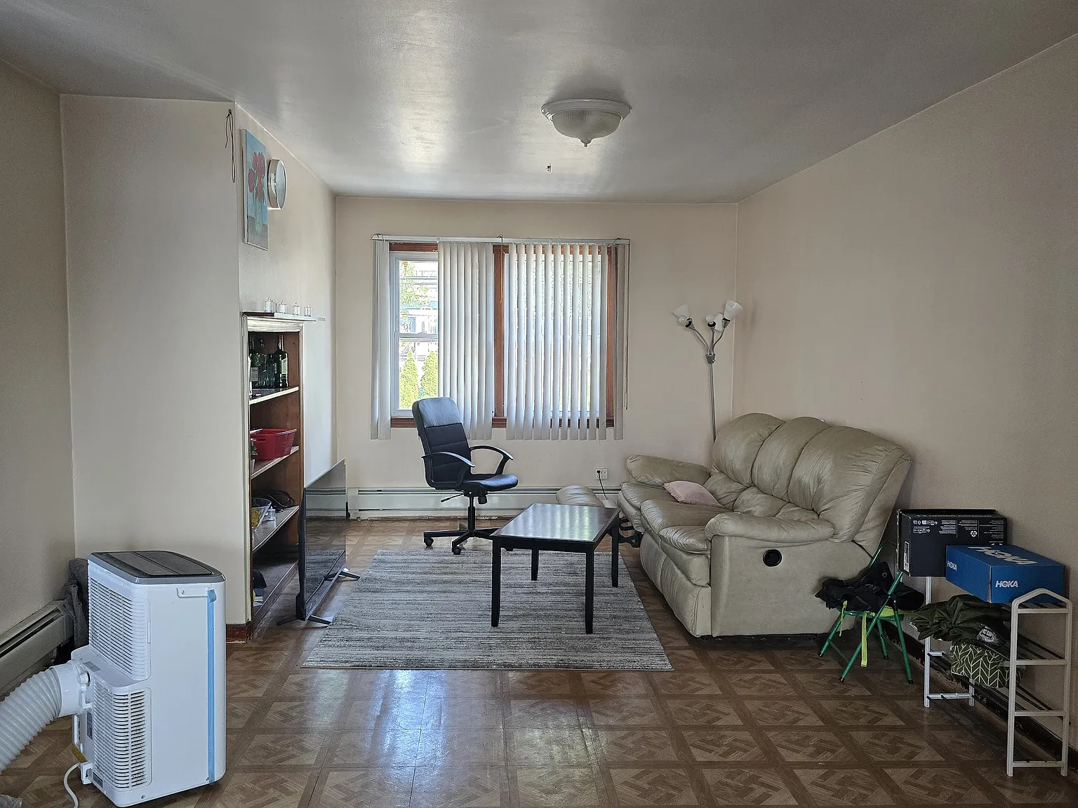 2 bed, 1100 sqft, $1,200 — Photo 1