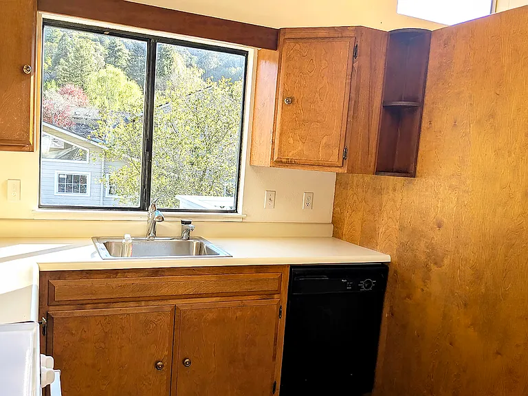 423 Shoreline Hwy #BACK — Photo 7