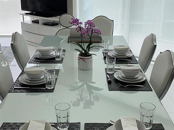 3rd image of 250 Sunny Isles Blvd #31204