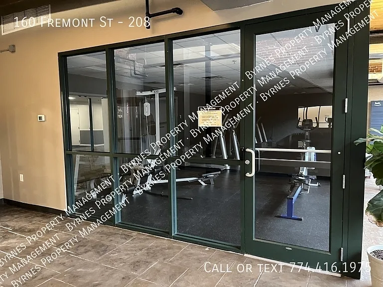 160 Fremont St #208 — Photo 12