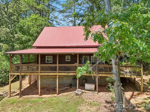 61 Misty Hill Ln, Franklin, NC 28734