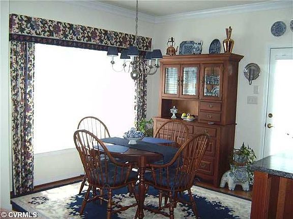 4th image of 5964 Old Greenway Dr