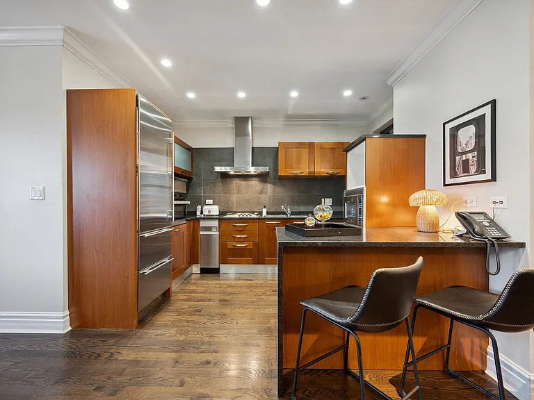 The Walton Residence — Photo 48
