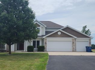 12932 Brunson Rd, Hoagland, IN 46745