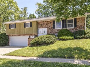 125 N Grandview BOULEVARD, Waukesha, WI 53188