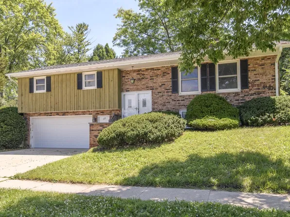125 N Grandview BOULEVARD, Waukesha, WI 53188