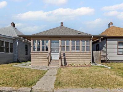 79 E Lorena Ave, Wood River, IL, 62095