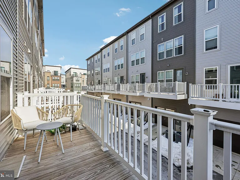 5601 Hyattsville Dr — Photo 47