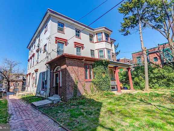 2nd image of 502 S 41st St #1