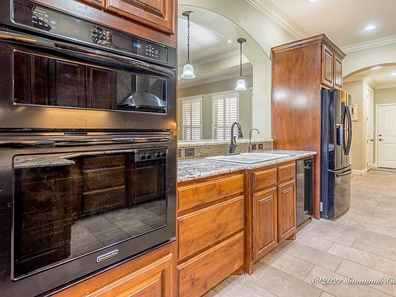 5th image of 5305 Brown Heart Ln