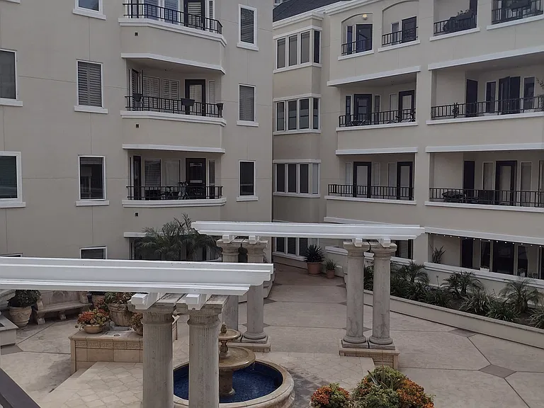 620 State St #216 — Photo 22