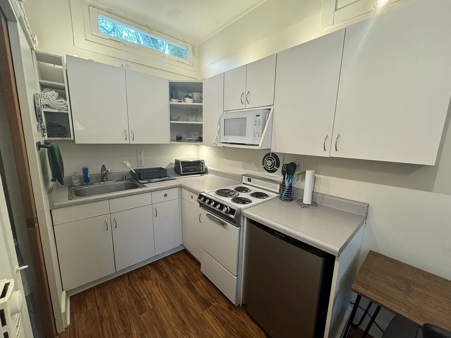 Studio, $1,650 — Photo 2