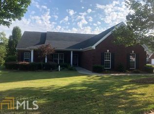 102 Park Place Trl, Social Circle, GA 30025