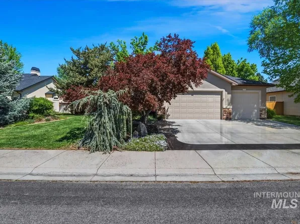 9382 W Osprey Meadows Dr, Garden City, ID 83714