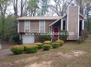 1053 Cardinal Cir, Bessemer, AL 35023