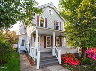 207 Avenue I, Matamoras, PA 18336