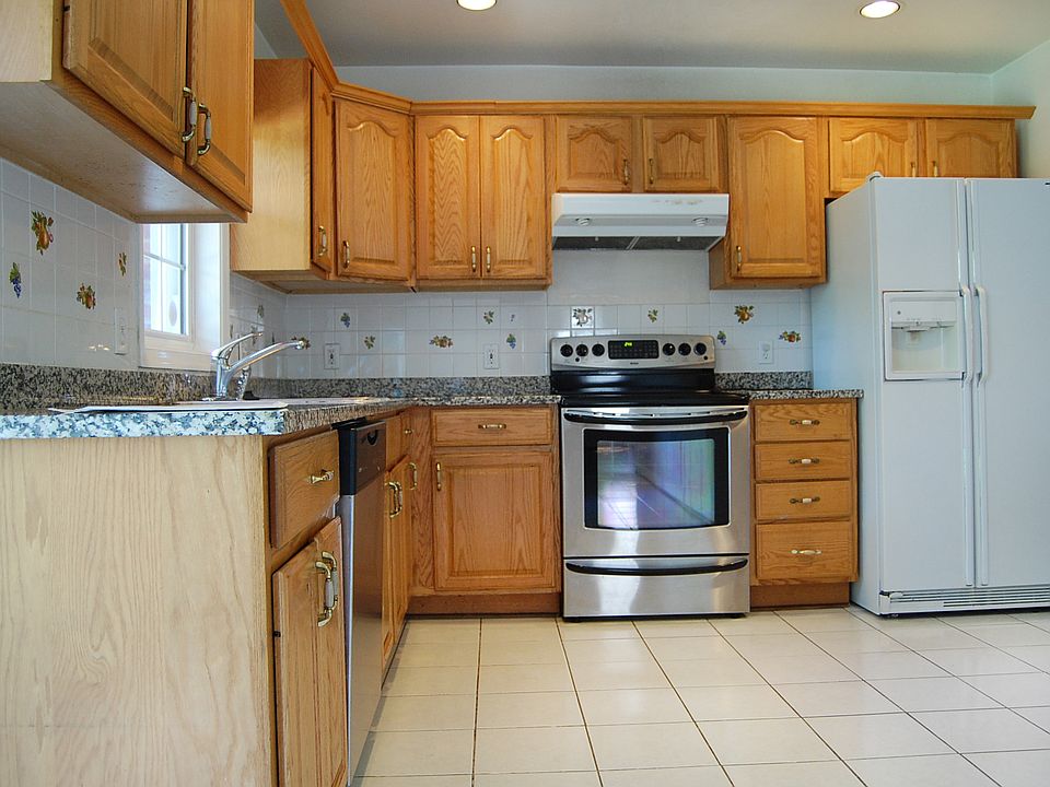 2nd image of 4603 Harling Ln