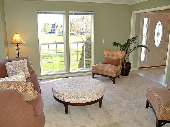 3rd image of 5057 Burrell Dr